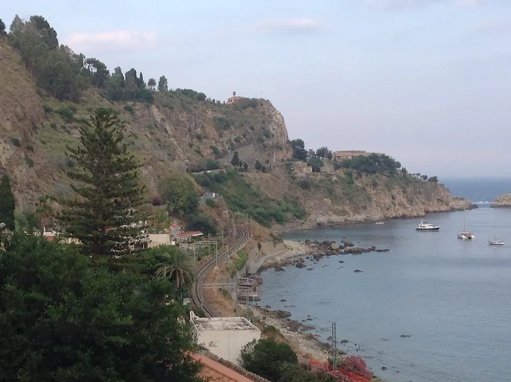 Holiday Home Gionny & Mary Taormina